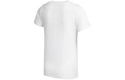 Nike Women's  Sportswear Essentials Logo T-shirt