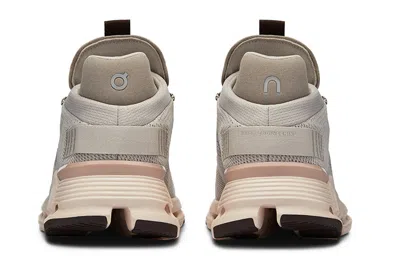 On (wmns)  Running Cloudnova 'pearl Shell' In Gray