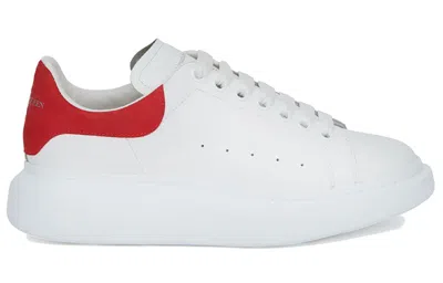 Alexander Mcqueen Men White Low Top Sneakers With Contrasting Heel With Embossed Logo Lettering In L In White