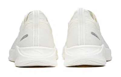 Anta Hydrogen Run 3 'white'