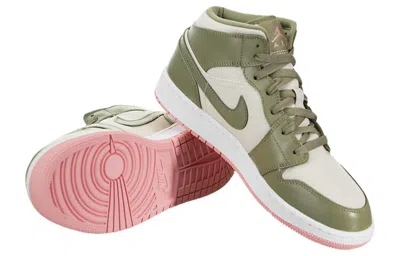 Air Jordan (gs)  1 Mid 'bleached Coral' In Green
