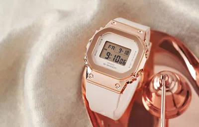 Casio G-shock Digital 'rose Gold'