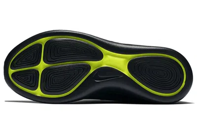 Nike (wmns)  Lunarcharge Essential 'black'