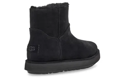 Ugg (wmns)  Classic Mini Blvd Snow Boots Black In Blue