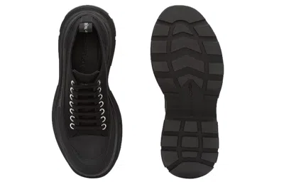 Alexander Mcqueen Tread Slick Sneakers In Black Silver