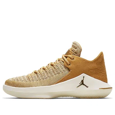 Air Jordan (gs)  32 Low 'golden Harvest' In Brown