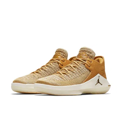 Air Jordan (gs)  32 Low 'golden Harvest' In Brown