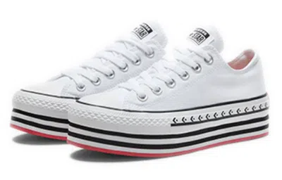 Converse (wmns)  Chuck Taylor All Star Platform Layer Low 'logo Play - White' In White