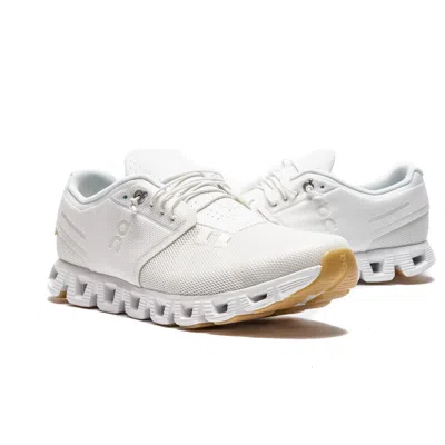 On Running (wmns)  Cloud 5 'undyed White' In Gray