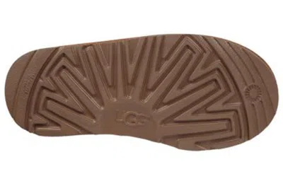 Ugg (td)  Neumel Ii Boot 'chestnut' In Brown