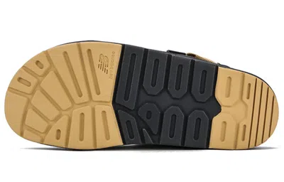 New Balance Unisex 4243 Series Sandals Black/gold