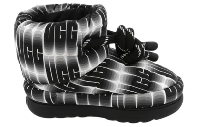 Ugg (wmns)  Classic Maxi Wavelength Short Boot 'black White'