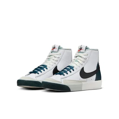 Nike (gs)  Blazer Mid '77 Remix 'split White Spruce'