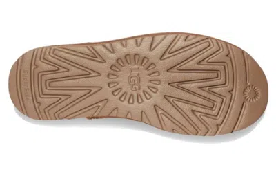 Ugg (wmns)  Classic Mini Bailey Zip Chestnut 'light Brown' In Brown