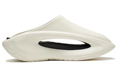 Li-ning (wmns)  Yunyou Slay 'beige Black'