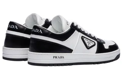 Prada Downtown Sneaker Aus Perforiertem Leder In White