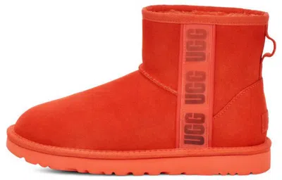 Ugg (wmns)  Classic Mini Ii Boot Side Logo In Red