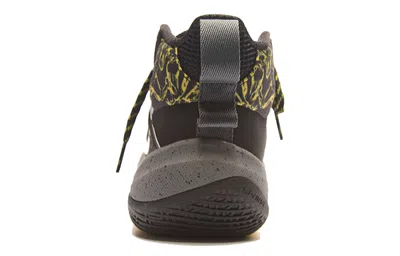 Li-ning (gs)  Pioneer Team 'black Yellow'