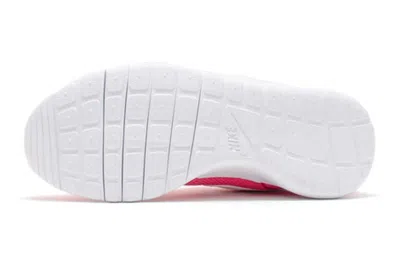 Nike (gs)  Roshe One 'hyper Pink White'
