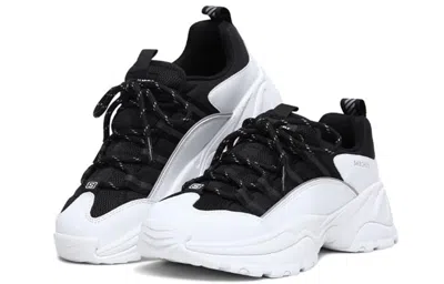 Skechers (wmns)  Kozmiks Low-top Running Shoes Black/white
