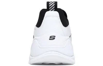 Skechers (wmns)  Kozmiks Low-top Running Shoes Black/white