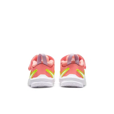 Nike (td)  Team Hustle D 10 Lil 'peach' In Pink
