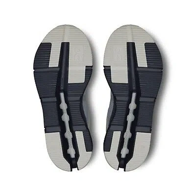 On Running Cloudnova Z5 Rush 'grey Black' In Gray