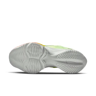 Nike Air Zoom Tempo Next Flyease Sneakers