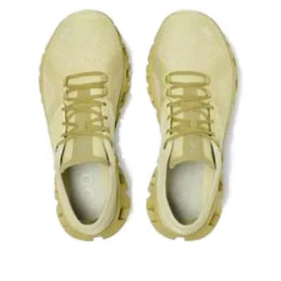 On Running (wmns)  Cloud X 'glade Citron' In Yellow