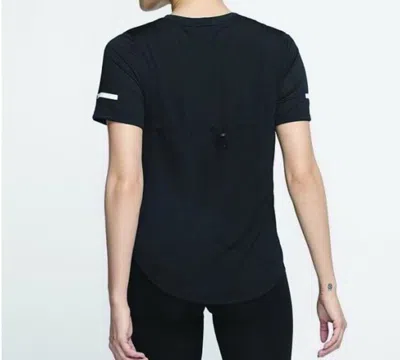 Nike (wmns)  Icon Clash Dri-fit Quick Dry Breathable Running Short Sleeved 'black'