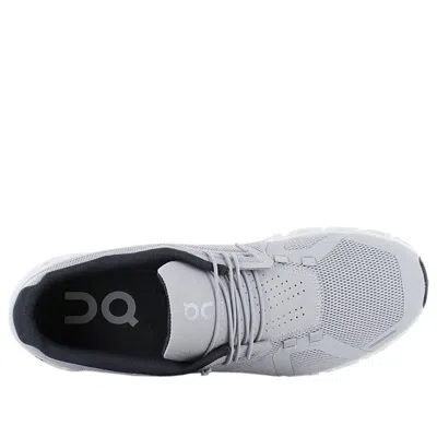 On Running Cloud 5 Waterproof Low-top Sneakers In Gray