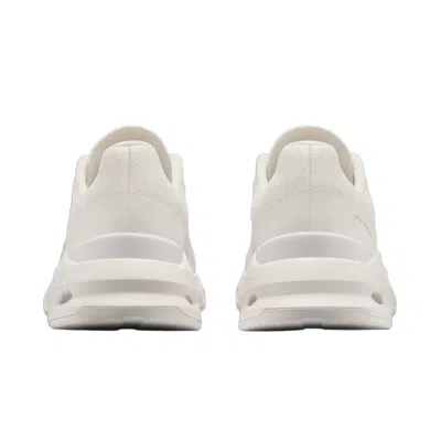 On Running Cloudpulse Trainers In White
