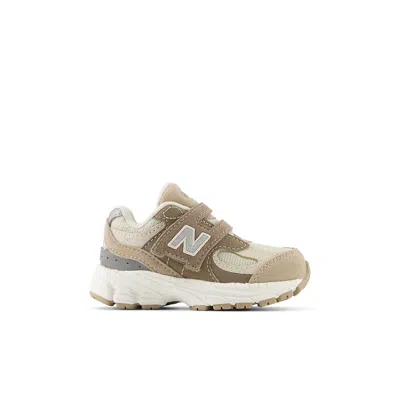New Balance (td)  2002r Hook & Loop 'timberwolf Mushroom'