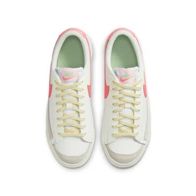 Nike (gs)  Blazer Low '77 'white Pink Gaze' In Neutral