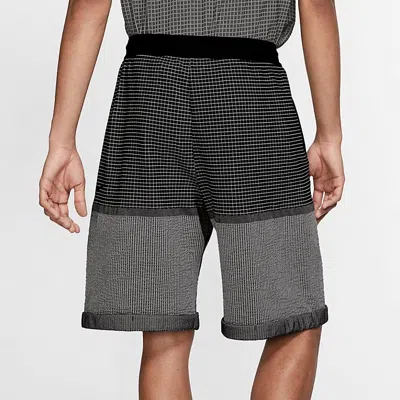 Nike Contrast Drawstring Shorts In Gray