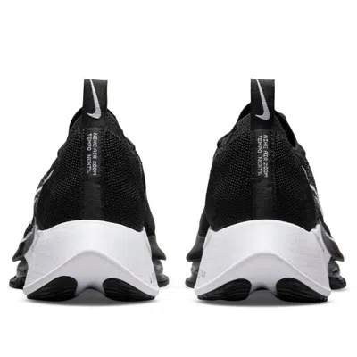 Nike (wmns)  Air Zoom Tempo Next% Flyknit 'black White'