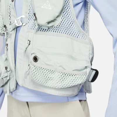 Nike Acg Buttles Vest 'sliver' In Blue