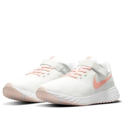 Nike (wmns)  Revolution 5 Flyease 'summit White Crimson Bliss' In Neutral