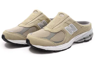 New Balance 2002r Mule Lightweight Athleisure Casual Sports Shoe In Neutral