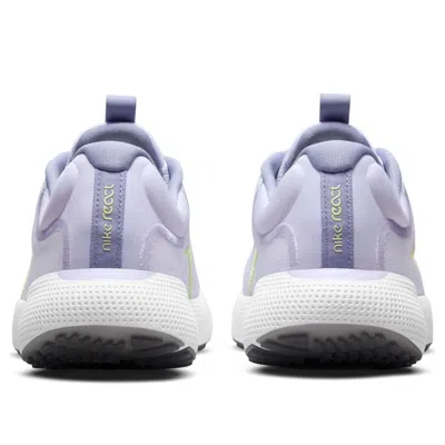 Nike (wmns)  React Escape Run 'iris Whisper Light Lemon Twist' In Purple