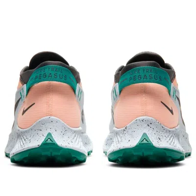 Nike (wmns)  Pegasus Trail 2 'watermelon' In Gray