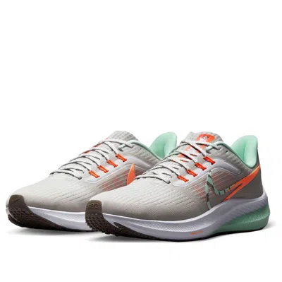Nike (wmns)  Air Zoom Pegasus 39 Premium 'photon Dust Orange Mint' In Multi