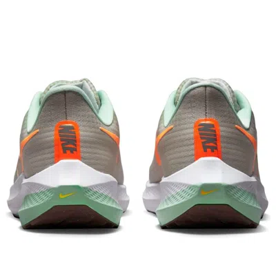 Nike (wmns)  Air Zoom Pegasus 39 Premium 'photon Dust Orange Mint' In Multi