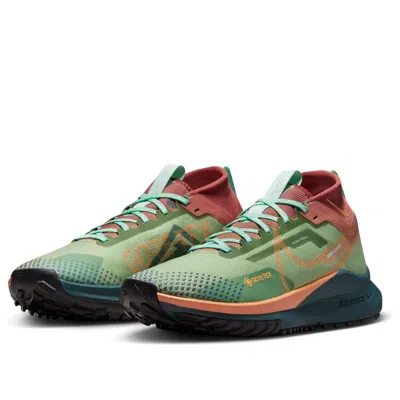 Nike (wmns)  React Pegasus Trail 4 Gtx 'alligator Orange Trance' In Green