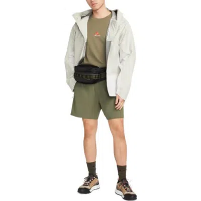 Nike Men's  Acg Dri-fit New Sands Side Zipper Pocket Drawstring Sports Shorts Green