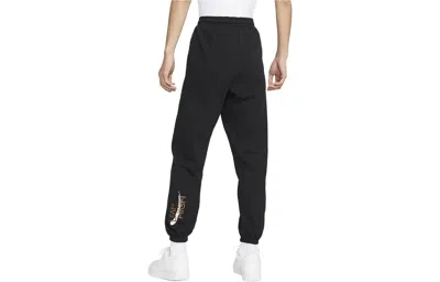 Nike Dri-fit Standard Issue Pants In Black
