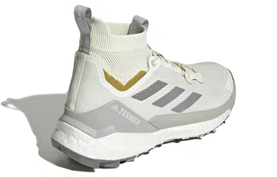 Adidas Originals (wmns) Adidas And Wander X Terrex Free Hiker 2 'off White Linen Green'