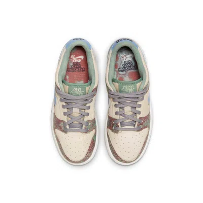 Nike (ps)  Sb Dunk Low 'crenshaw Skate Club' In Neutral