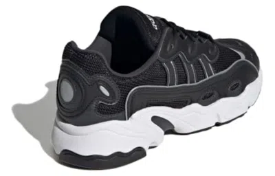 Adidas Originals Ozweego 3-stripes Lace-up Sneakers