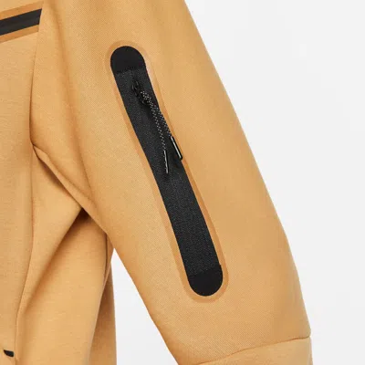 Nike Lightweight Sweatshirt With Zip Hood For Men Sportswear Tech Fleece Hoodie Elemental Gold/sail In Gold